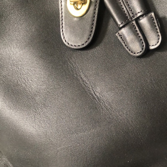 Coach Vintage Unisex Leather Classic Drawstring Backpack 9943 - Picture 3 of 10